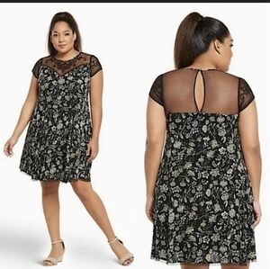 Torrid lace front gauze midi dress